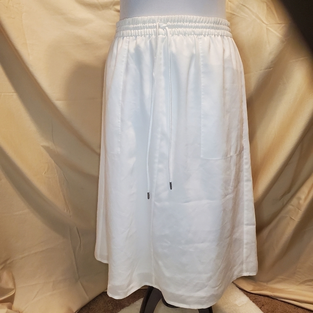 BCBG MaxAzria Casual Dannah Skirt w/Pockets & Tie